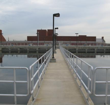 Photo: Sedimentation tanks at a drinking water treatment plant